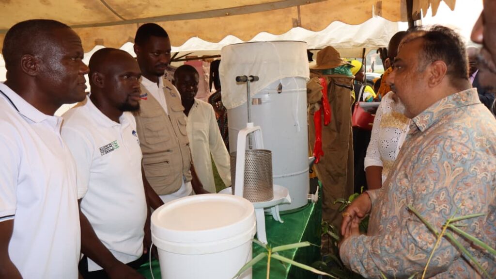 Minister Commends METGE’s Community-Led Climate Action at Mbale Trade Exhibition Minister Commends METGE’s Community-Led Climate Action at Mbale Trade Exhibition
